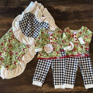 Sweet Honey Holiday Newborn Bundle